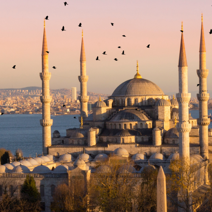 The Best Places to Explore in Istanbul in the Autumn