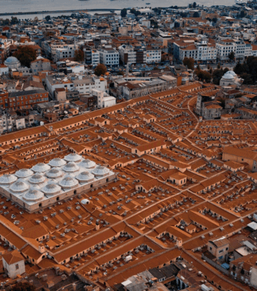 From Laleli to the Grand Bazaar