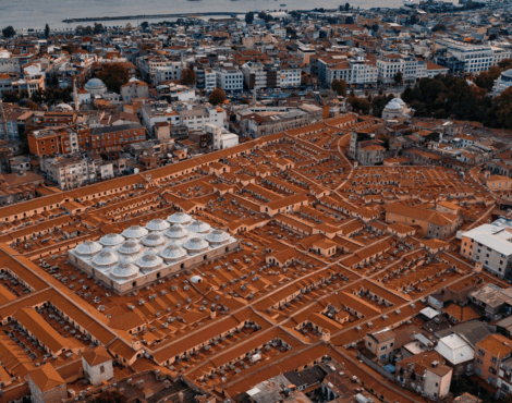 From Laleli to the Grand Bazaar