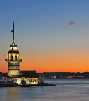 Maiden’s Tower: History, Legends, and a Timeless Symbol of Istanbul